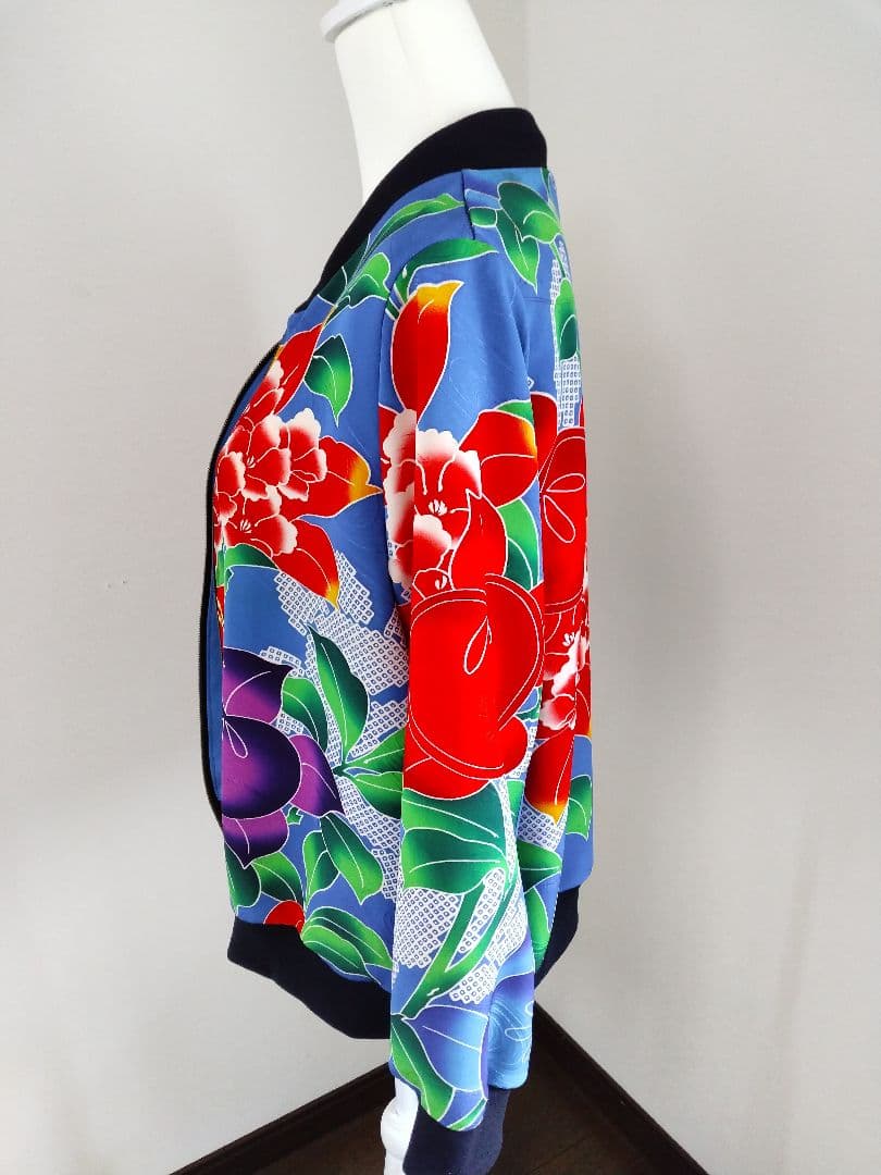 ベル様専用です。着物リメイク 振袖ブルゾン - メルカリ