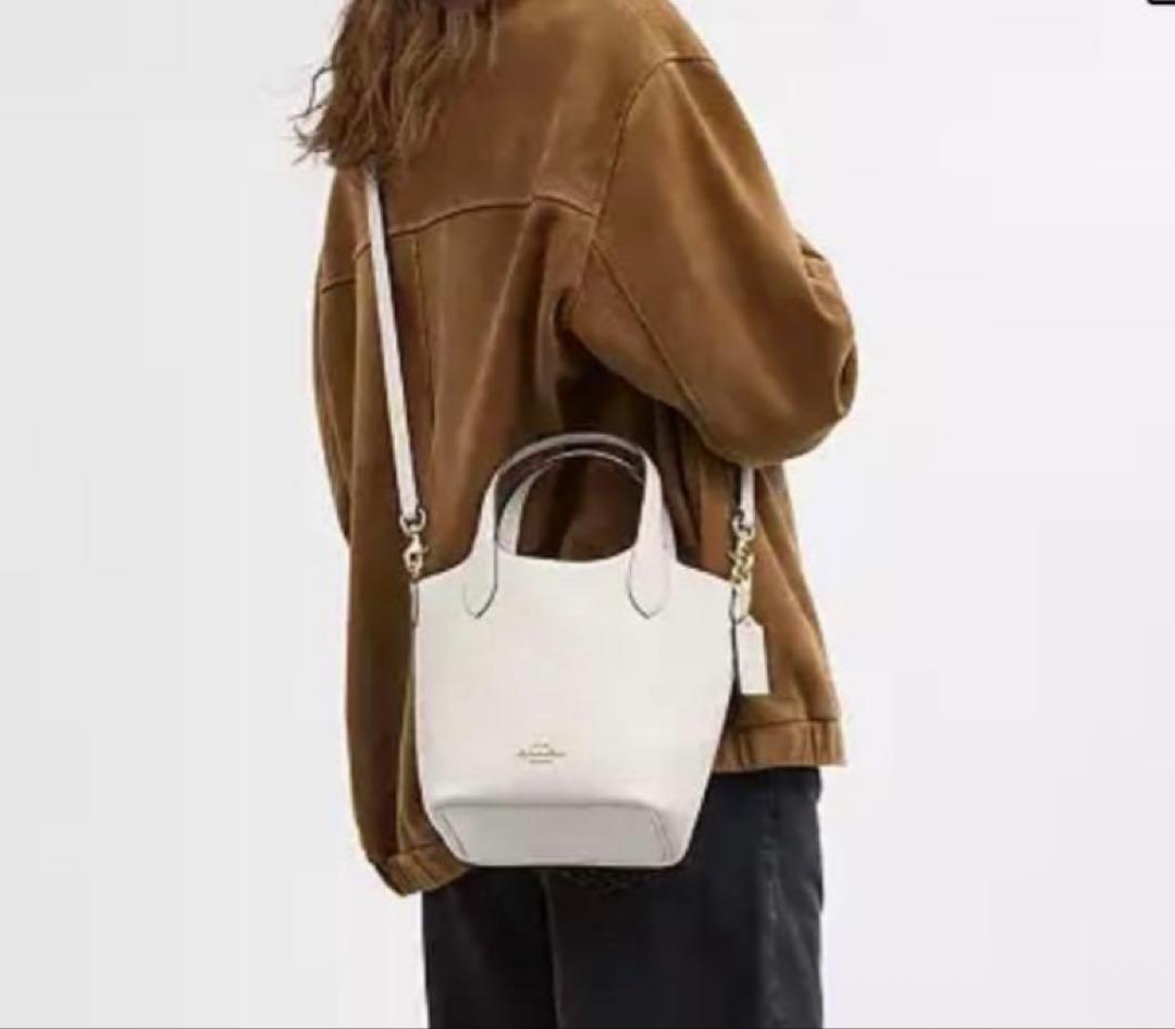 coach ハンナバケットバッグ ホワイト コーチ