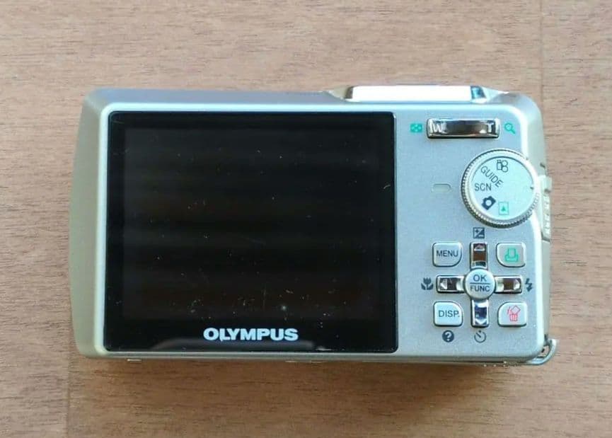 ジャンク品】OLYMPUS μ750 本体のみ 動作未確認 シルバー デジカメ