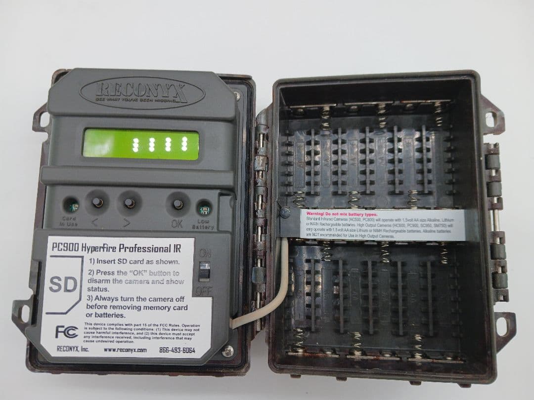 自動撮影カメラ Reconyx PC900