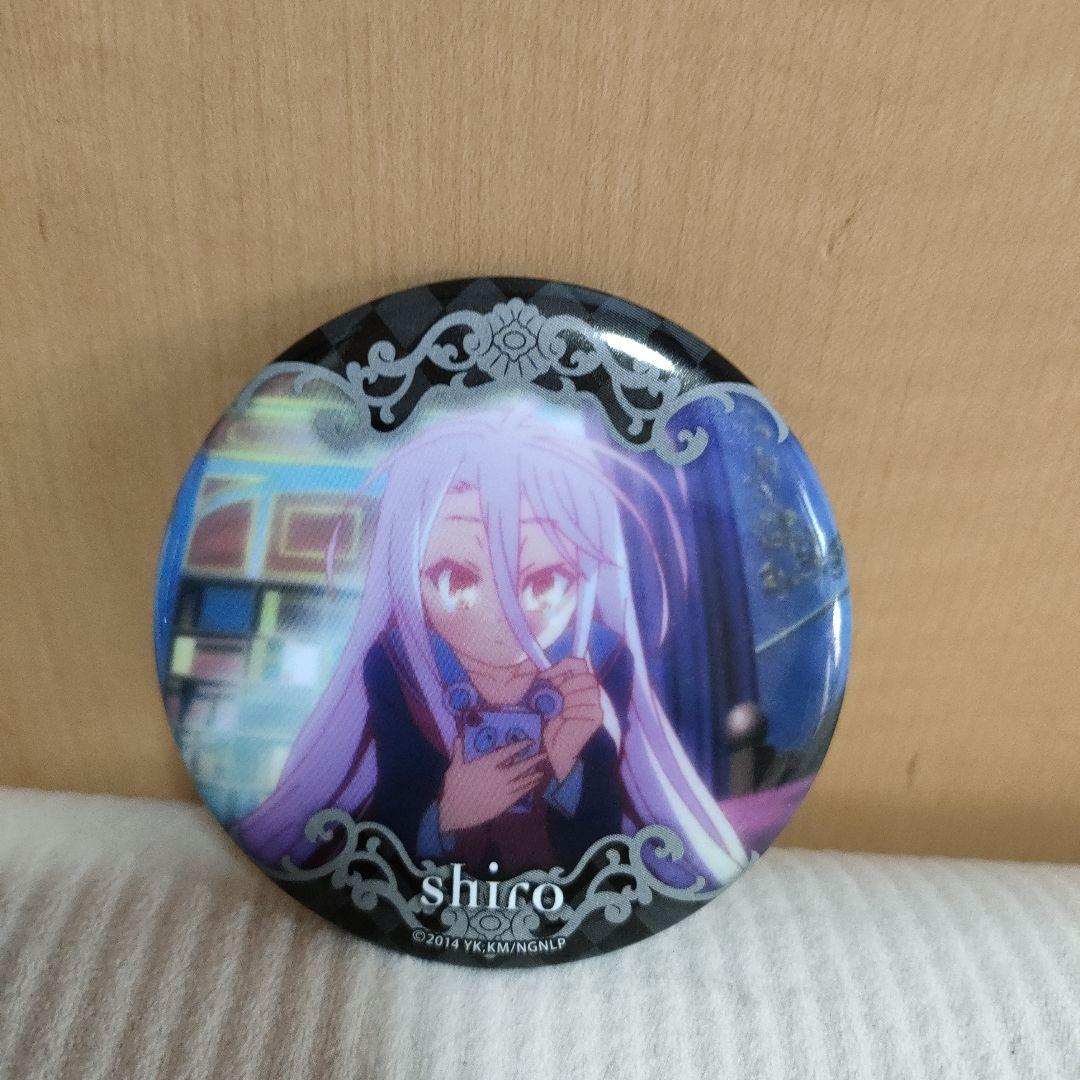 ノーゲームノーライフラッキー缶バッチBIGアクリルスタンドと缶バッチ