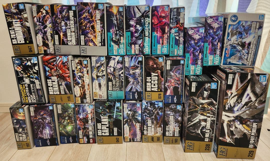 MG RG HG 1/35 ガンプラ66点セット おまけデカール4つ - メルカリ