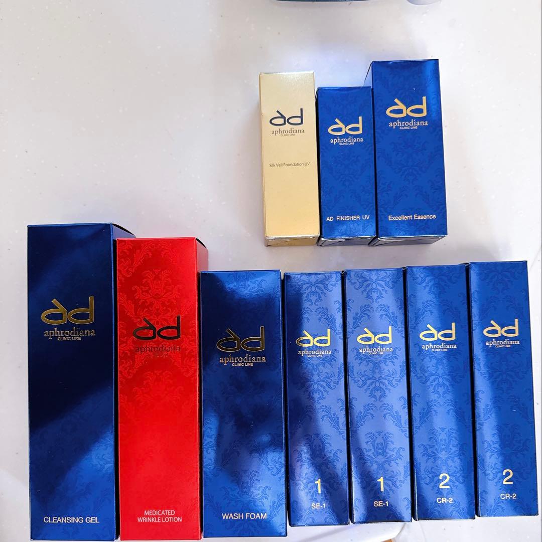 ichie 化粧品 豪華10点＋おまけ付き！美容液・ファンデ まとめ売り ichie 化粧品 豪華10点＋おまけ付き！美容液・ファンデ まとめ売り