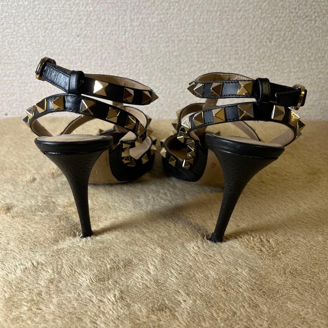 ヴァレンティノ VALENTINO GARAVANI ロック スタッズ ヒール - メルカリ