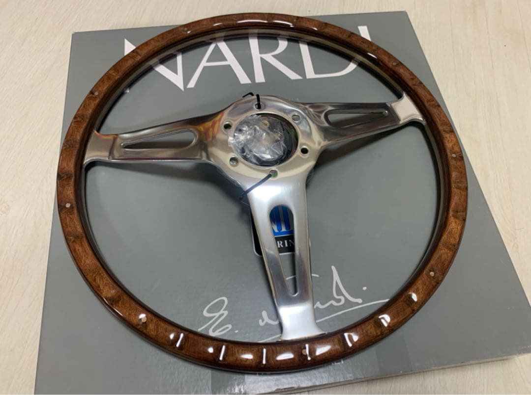 新品　社外ウッドステアリング　36.5Φ ヴィンテージ
