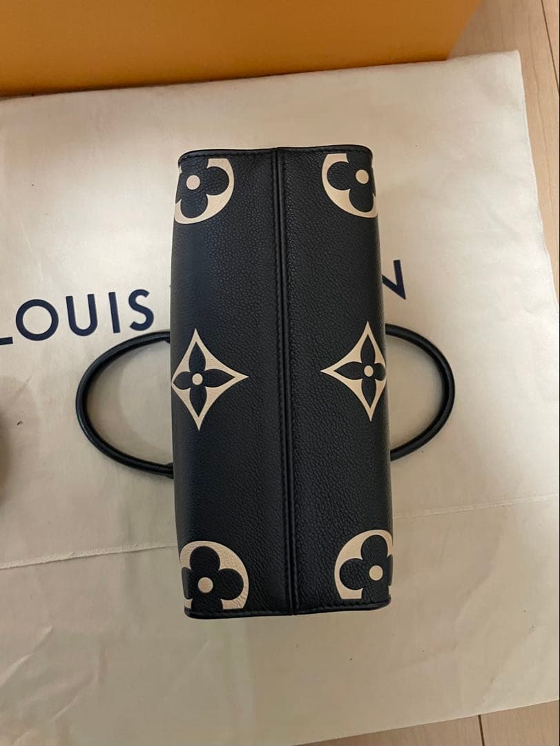 あやや様本人確認中RFID 正規品 ルイヴィトン オンザゴーPM アン