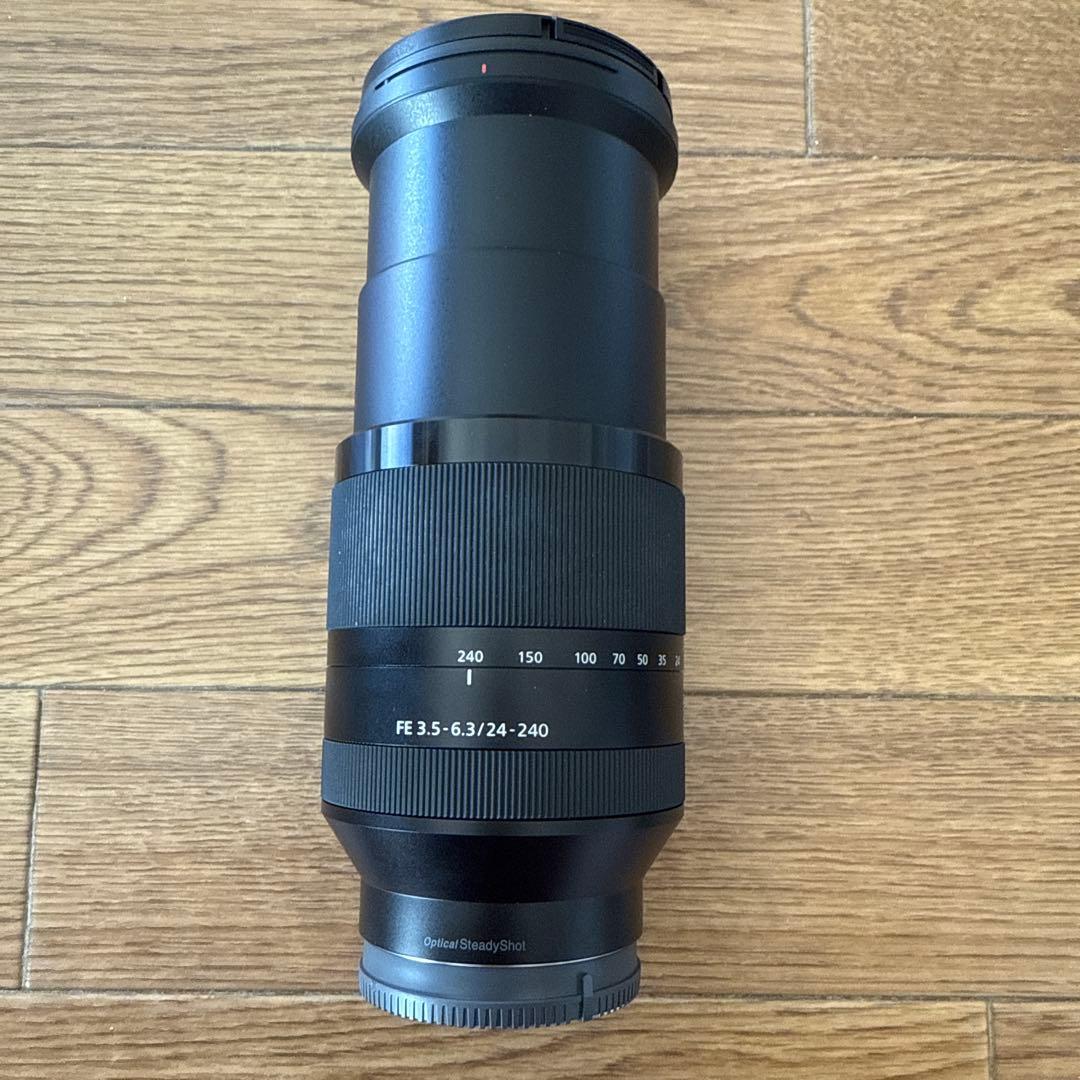 Sony FE 24-240mm F3.5-6.3 OSS ズームレンズ