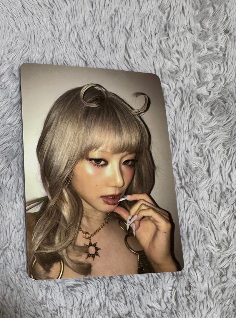 XG 核 the core 渋谷 TSUTAYA ラキドロ トレカ ヒナタ - メルカリ