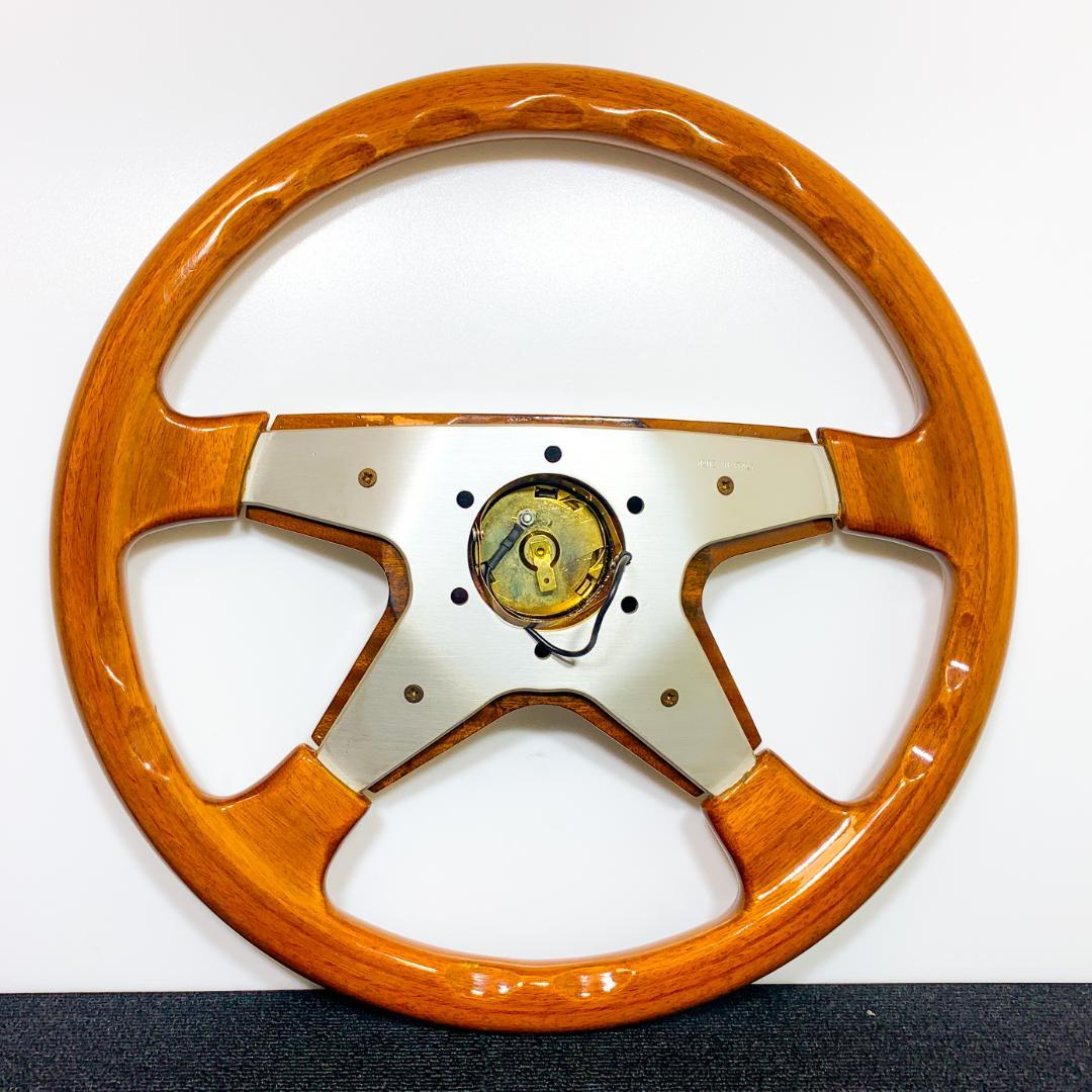 ヴェローナ ヴィクトリア ヴィクトール ウッドステアリング ホーン