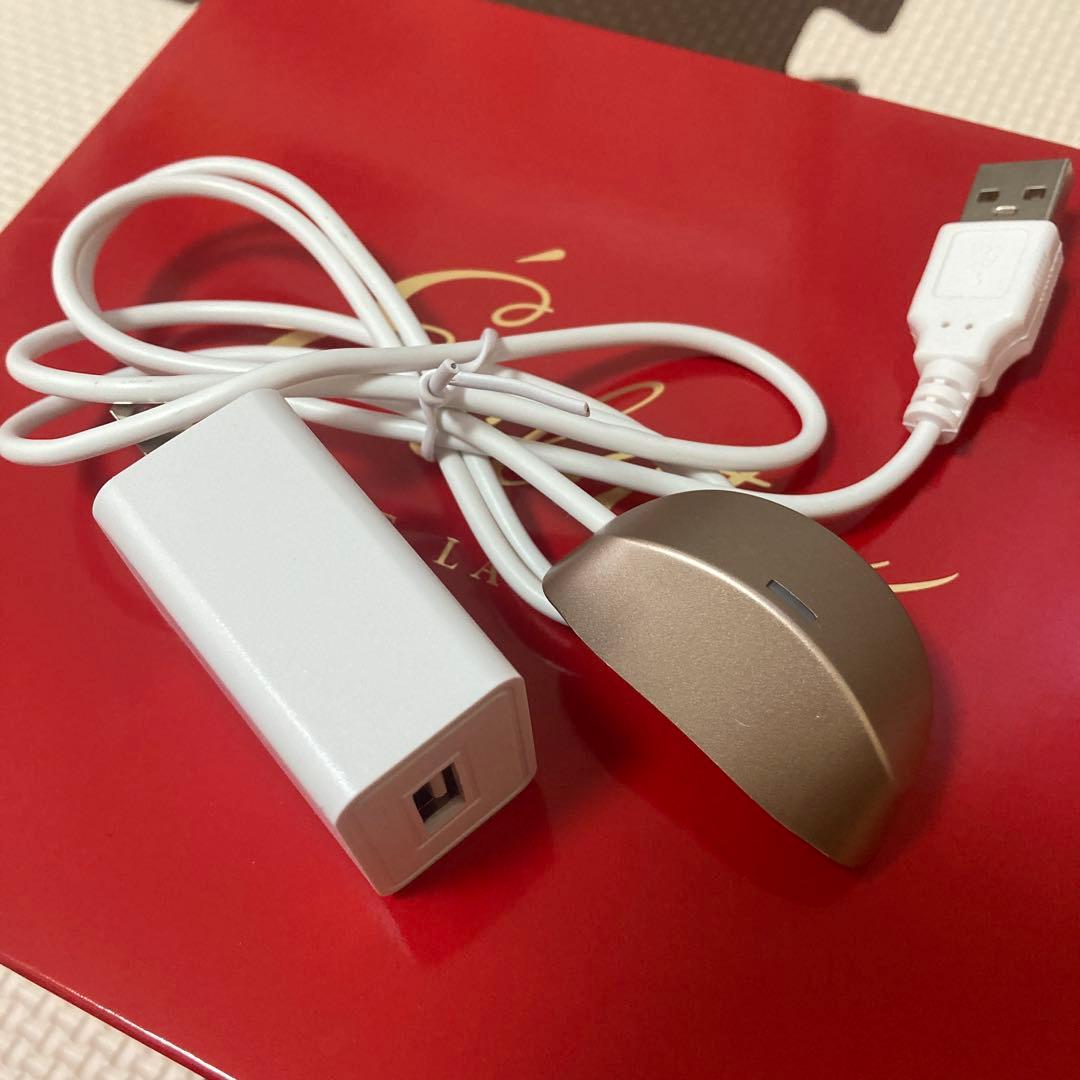 Eclat 美顔器 ゴールド USB充電器付き - ボディ・フェイスケア低 価格 通販