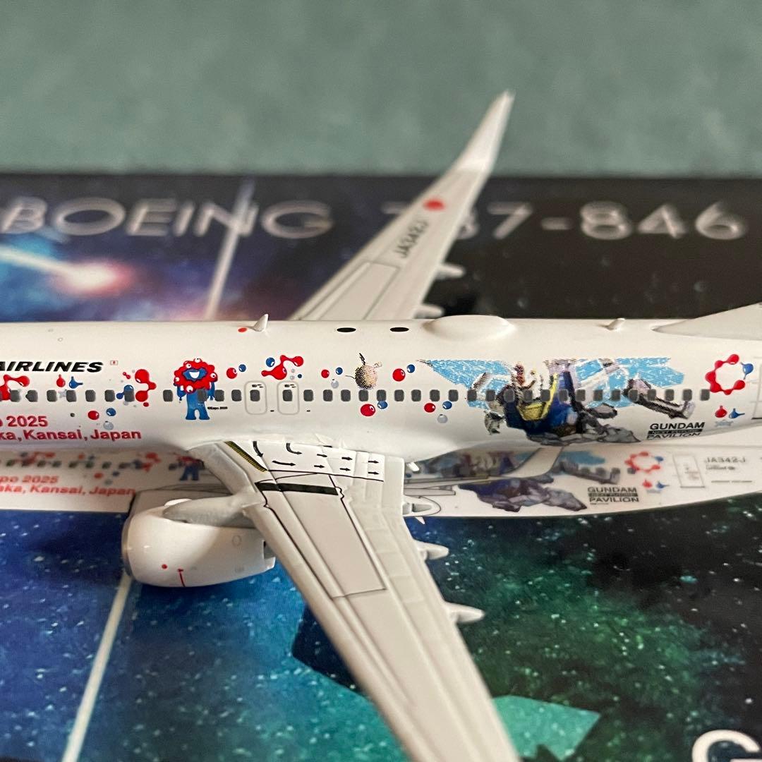 JAL 737-800 ガンダム EXPO JA342J ph 1:400 - メルカリ