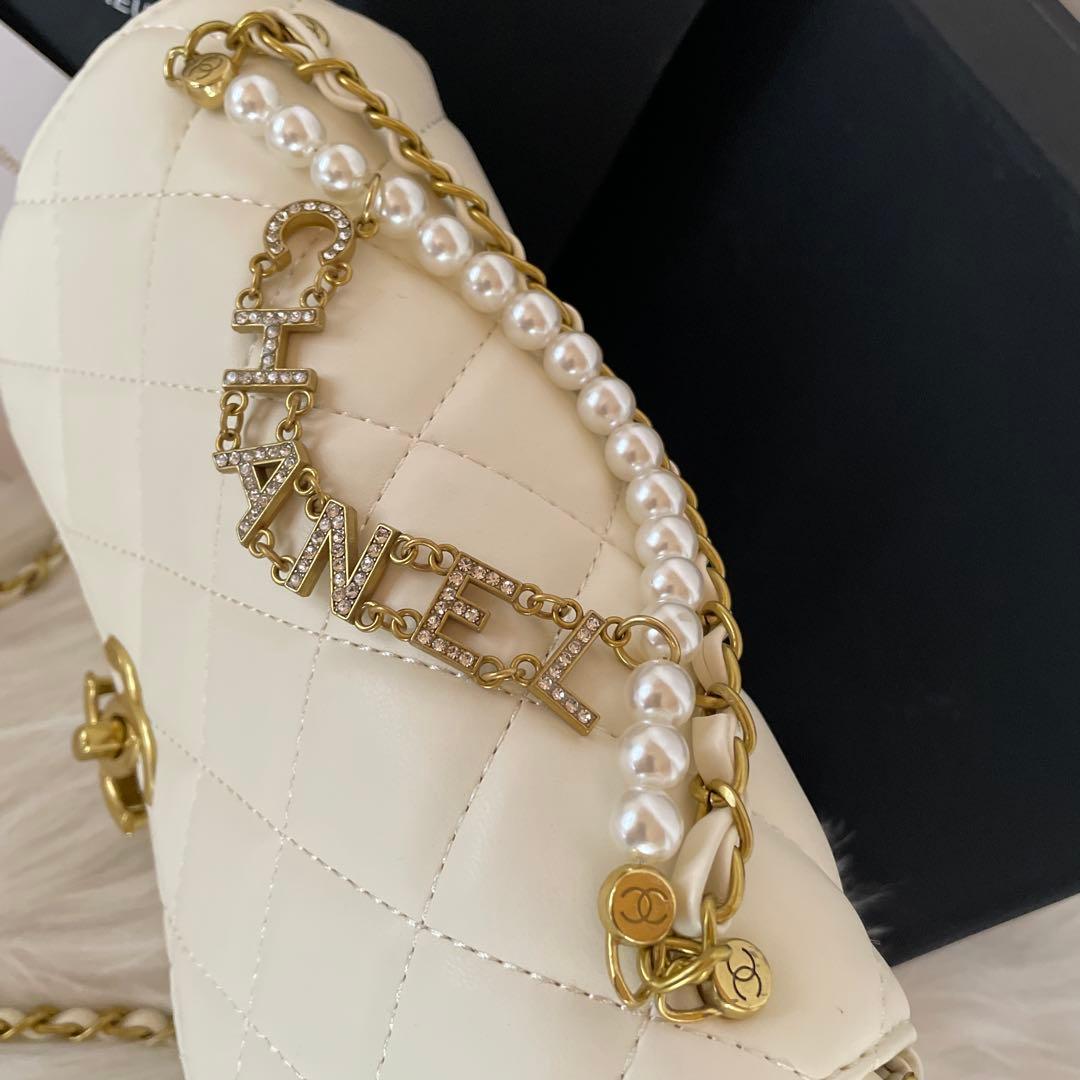 CHANEL ホワイト チェーンショルダーバッグ ノベルティ - メルカリ