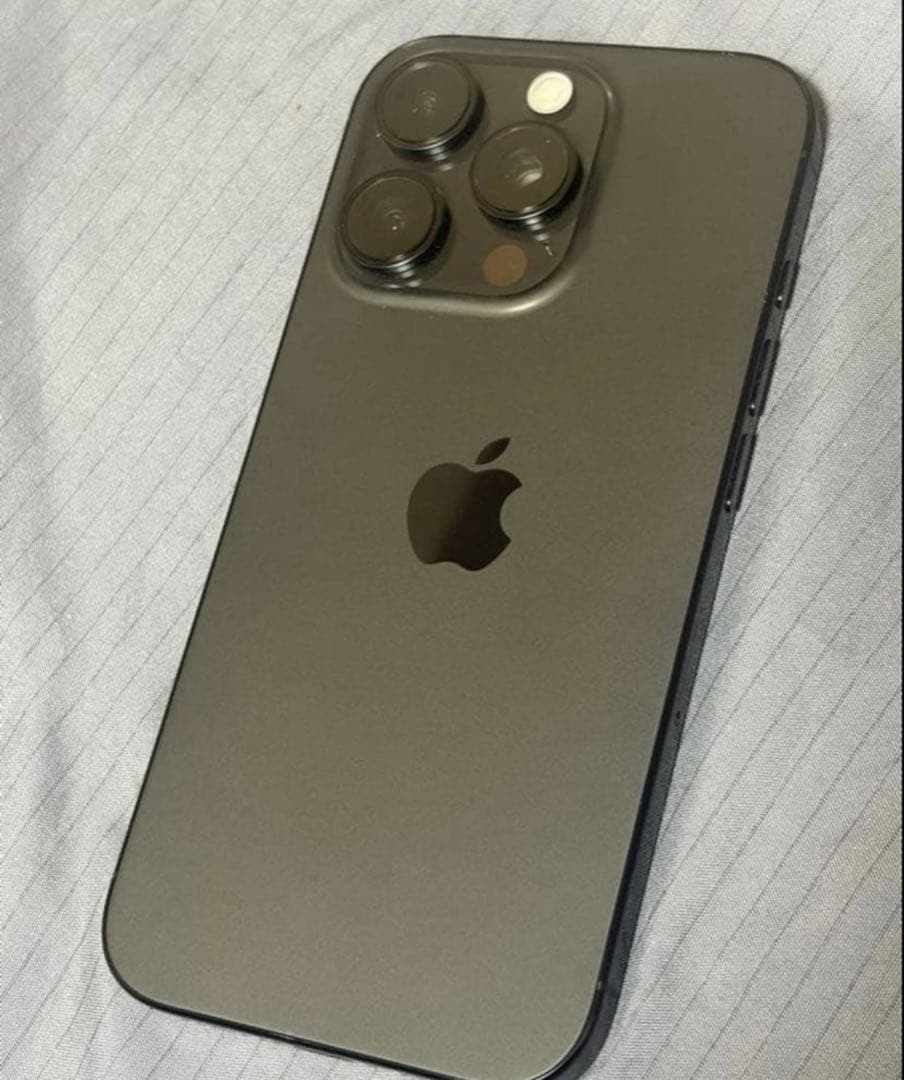 最終価格 インカメラ不良 Apple iPhone16 Pro 512GB - メルカリ