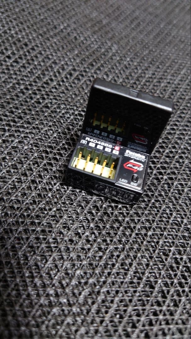 [新品未使用] FUTABA R404SBS-E受信機 R404SBS-E (SR/S.Bus2) – FutabaUSA
