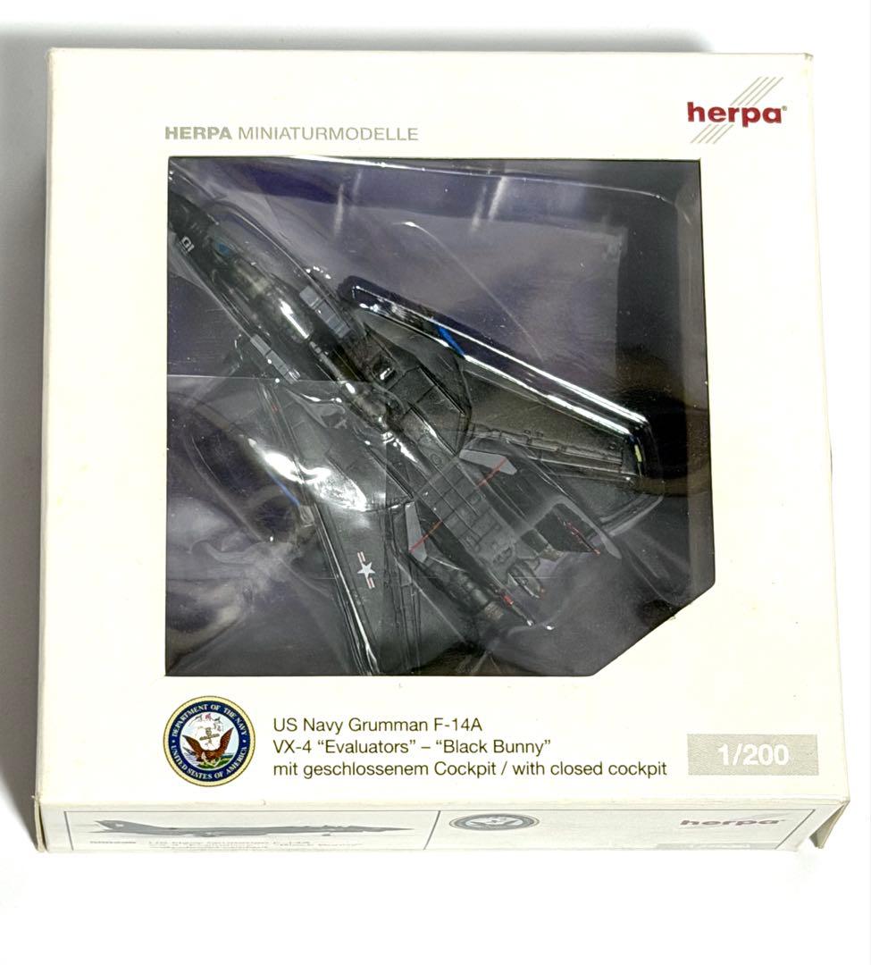 herpa 1/200 F-14A US Navy VX-4 ブラックバニー - メルカリ