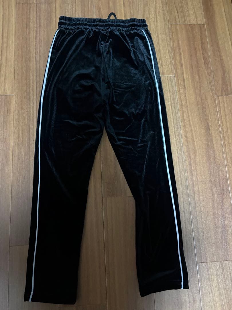 pxrgetrxxper着用 yxngbratz ヤングブラッツ ベロア パンツ - メルカリ