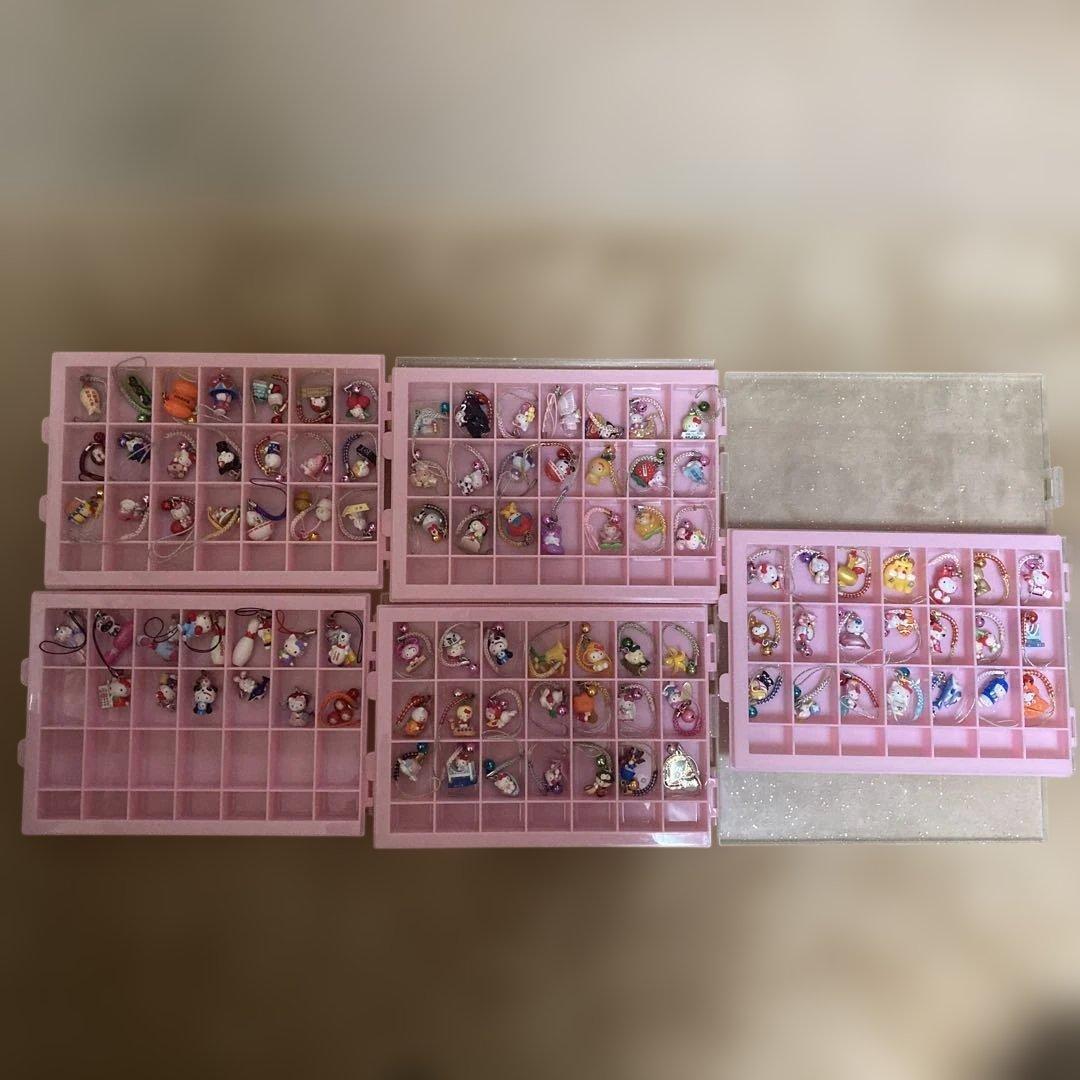 経年品　キティちゃんご当地ストラップ　色々　97個セット ご当地キティ ねつけストラップ 平成レトロ 日焼けキティ ご当地キティ