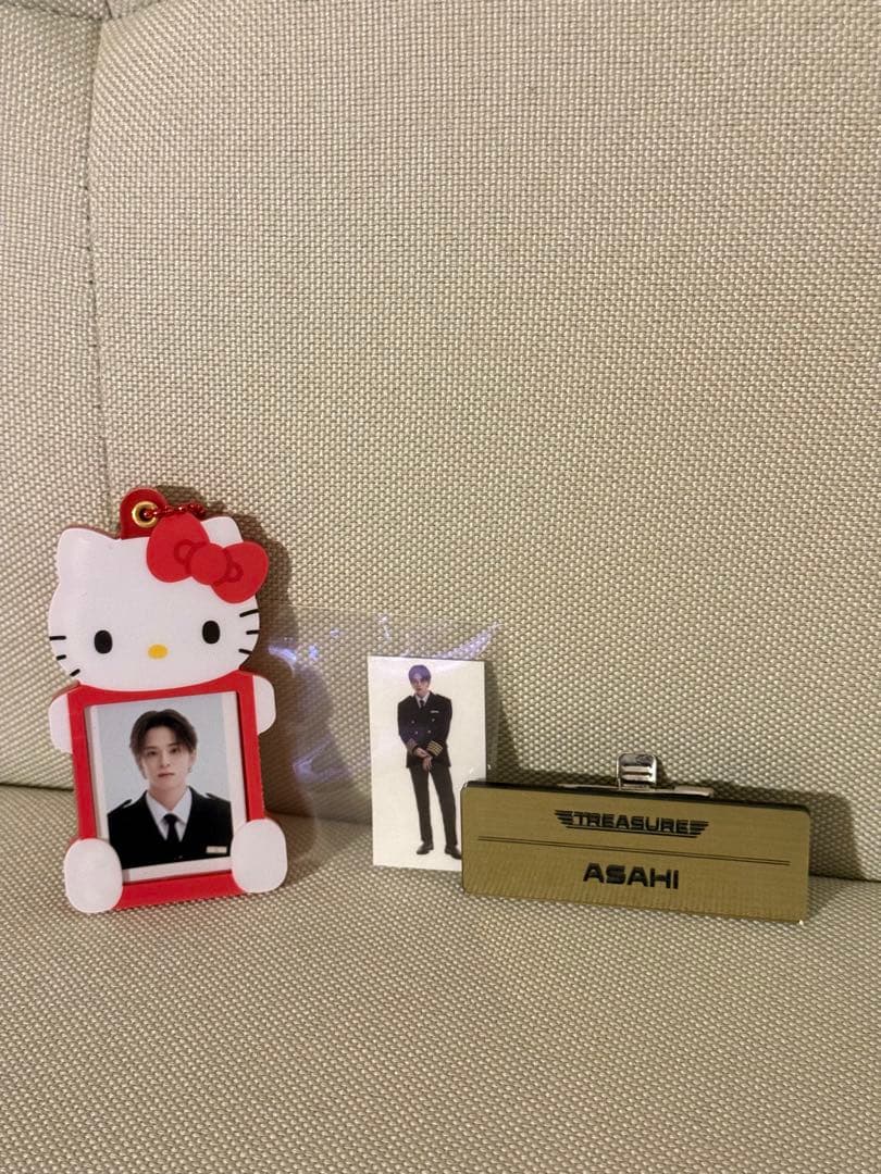 TREASURE 2024シーグリ 証明写真 パイロット ID ステッカーアサヒ