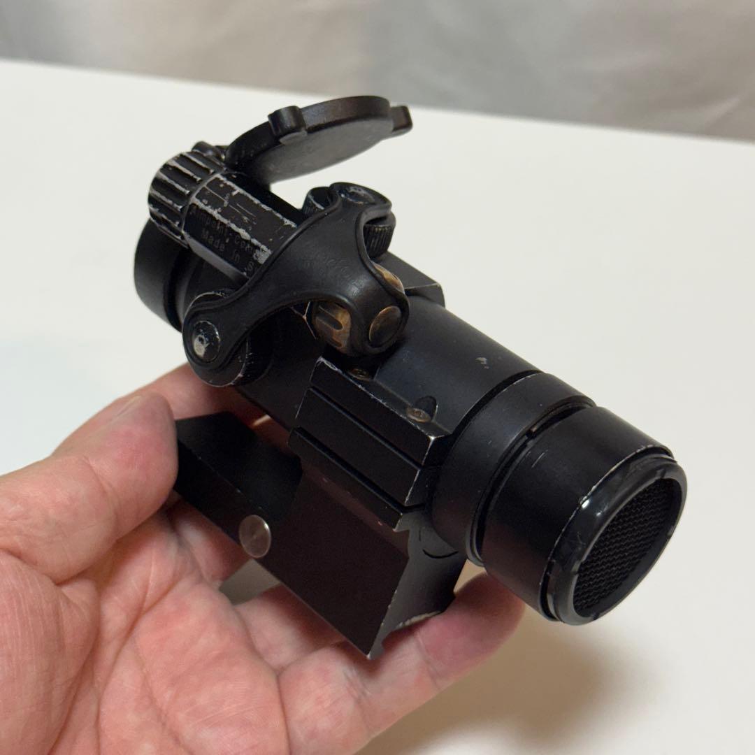 aimpoint comp m1 実物 放出品 純正マウント付 Yahoo!オークション - 実物Aimpoint Comp M2 ドットサイト