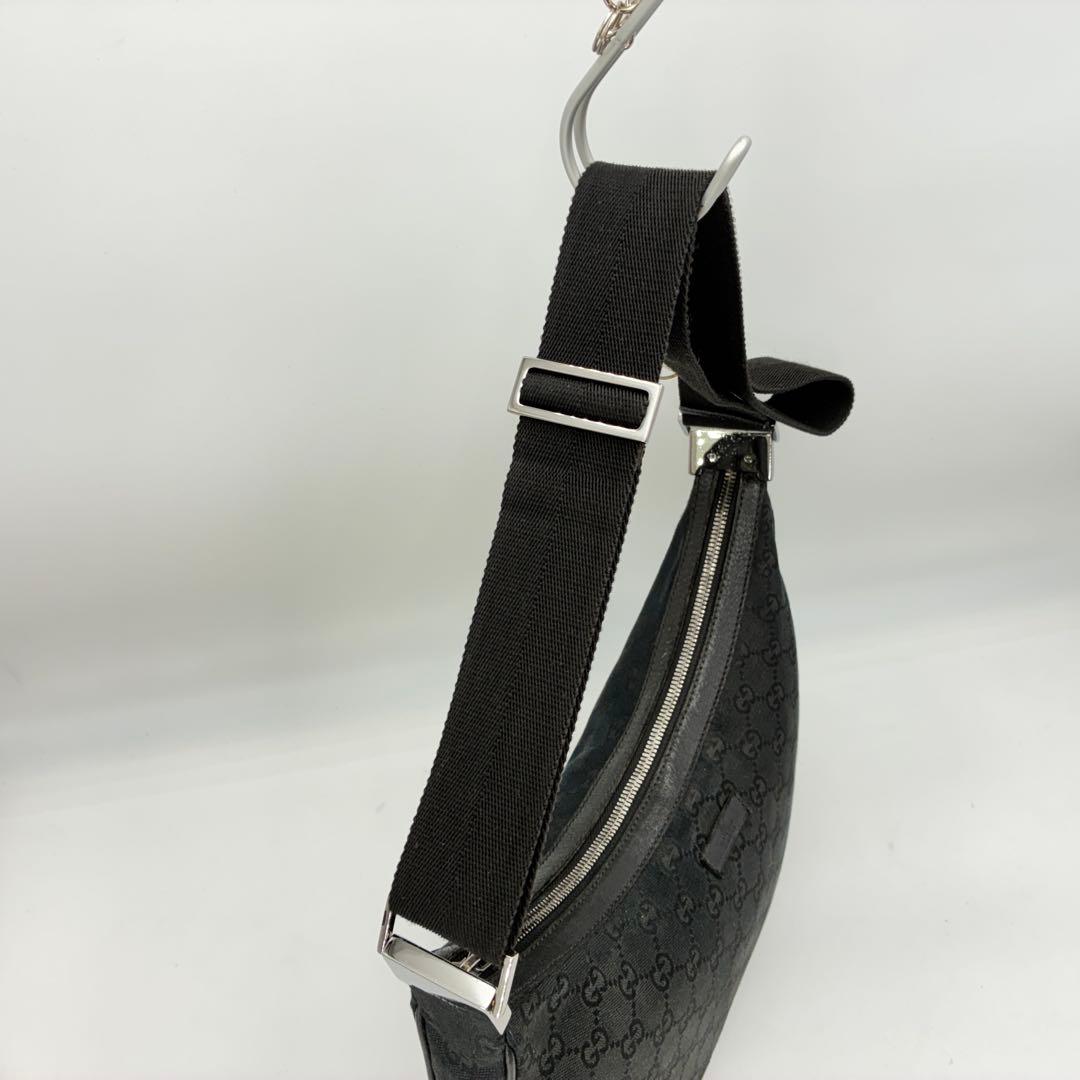 GUCCI グッチ ロゴ GG柄 キャンバス ハーフムーン ワンショルダー