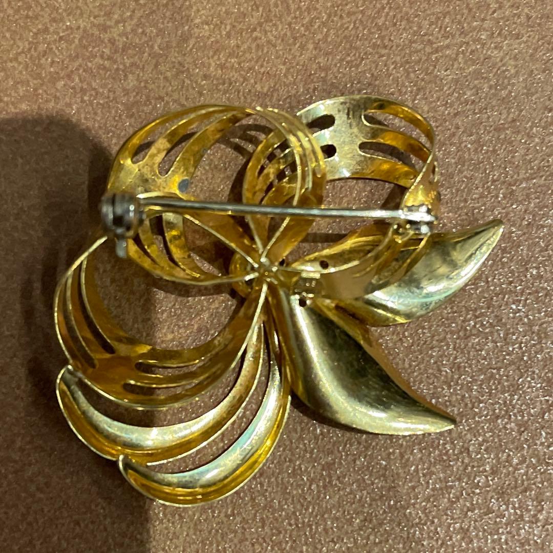 ゴールド 金 K18 花 ブローチ 立体 GOLD バッジ コサージュ
