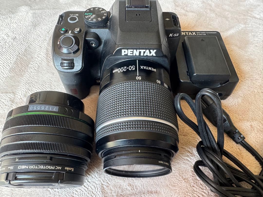 PENTAX K-s2 レンズ2点付き Amazon.com : Pentax K-S2 20MP DSLR Two Lens Kit w/ 18-50mm WR & 50