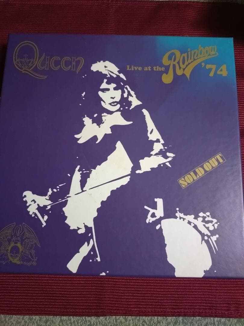 Queen Live at the Rainbow '74 スーパーデラックスボ Amazon.co.jp: ライヴ・アット・ザ・レインボー'74 スーパー