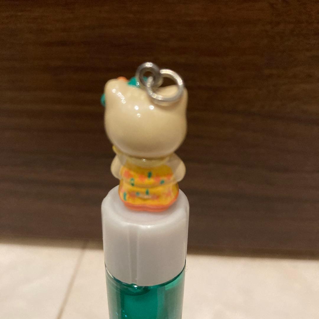 レトロ《2002年 ハローキティ リップグロス》当時物 コスメ☆グリーン