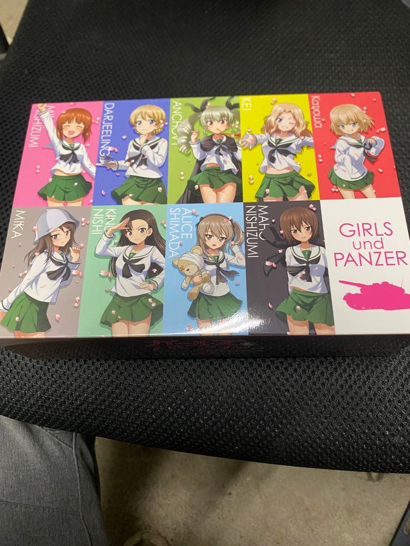 た*ひ様 ガールズ&パンツァー 戦車道大作戦！ダーツセット隊長チーム２点セット 000000015875_7b3YoUE.jpg