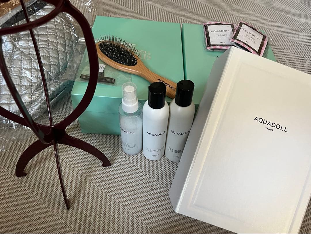 AQUADOLL セット（ウィッグ5点） Amazon.co.jp: [AQUADOLL(アクアドール)] ウィッグ ワンタッチ