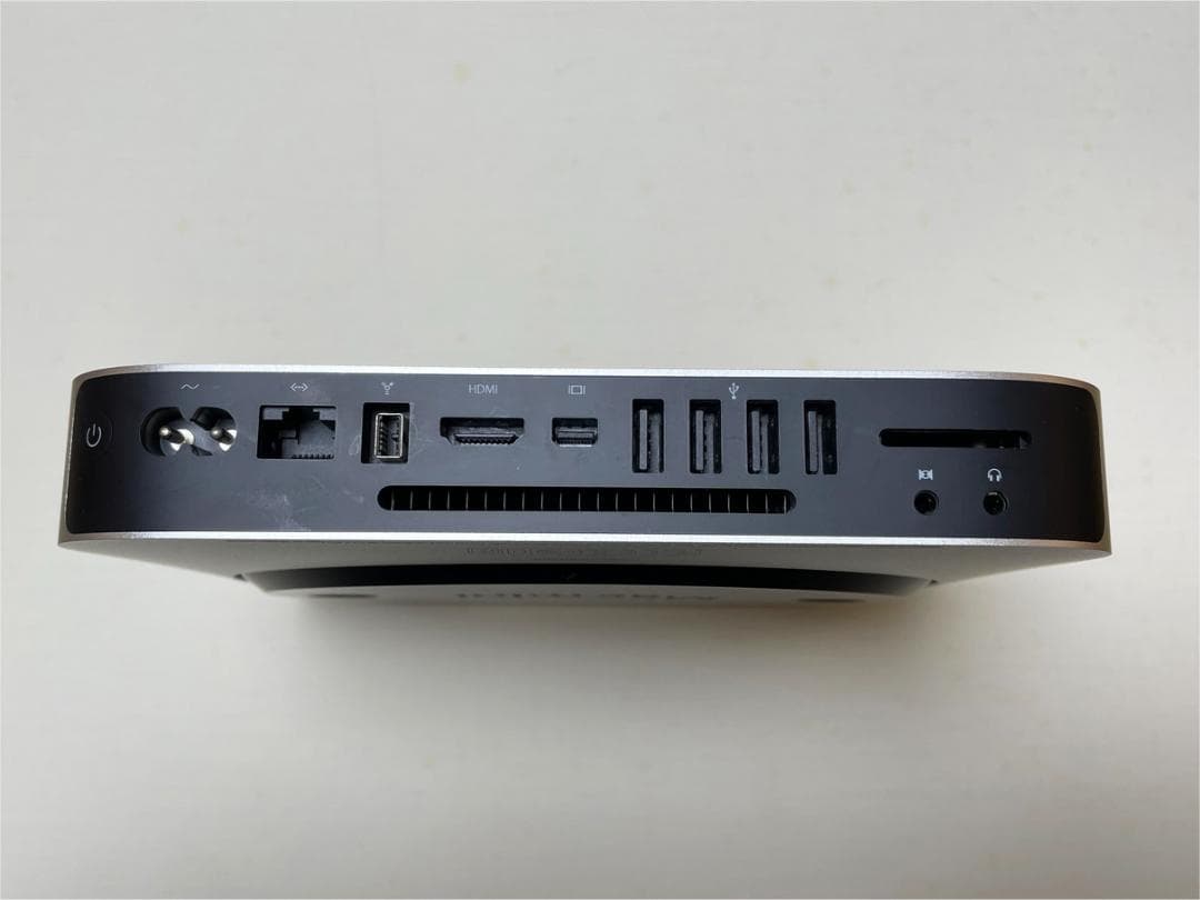 Mac mini 2010 2.4GHz SSD256GB メモリ4GB+ケース