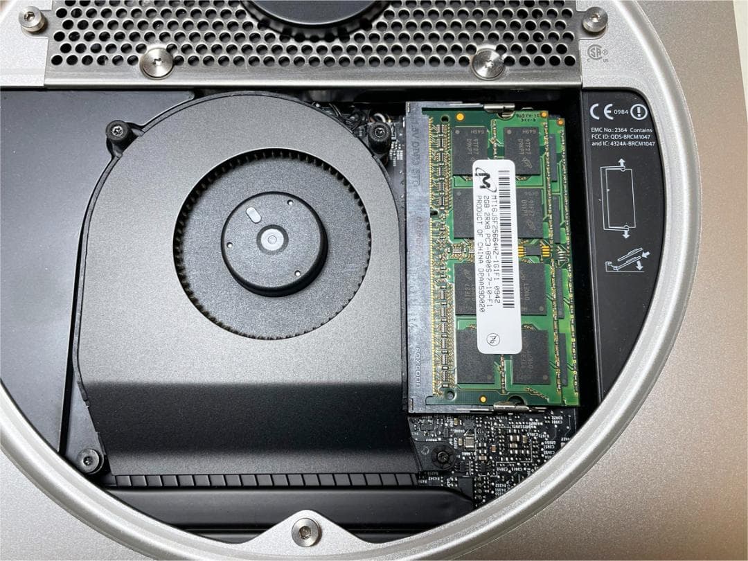 Mac mini 2010 2.4GHz SSD256GB メモリ4GB+ケース