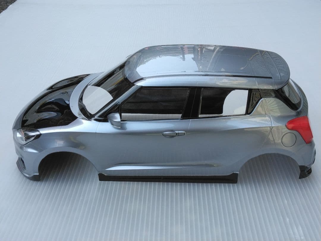 S*r様 タミヤラジコンボディのみ スイフトスポーツ 塗装完成品 未使用