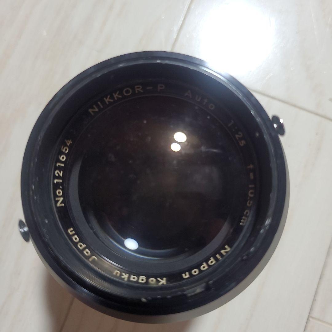 Nikkor-P Auto 105mm f/2.8 レンズ