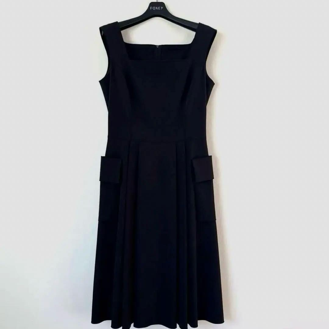 美品 フォクシーニューヨーク ワンピース ブラック ドレス ホリードレス 40 ウィンターセール】フォクシーニューヨーク FOXEY NEWYORK 2021 41399