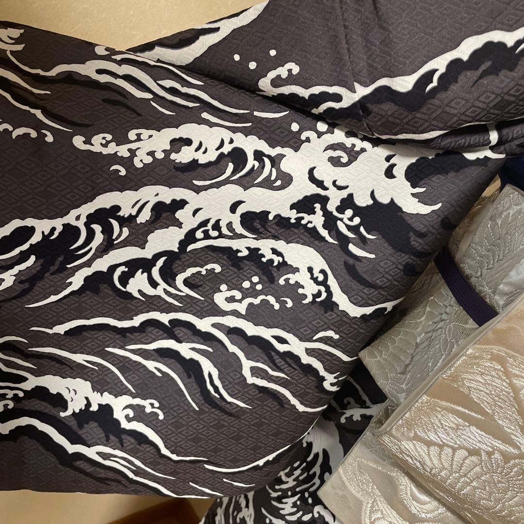 もんぷちさまご成約　成謙工房謹製　大胆な波飛沫の描かれた訪問着