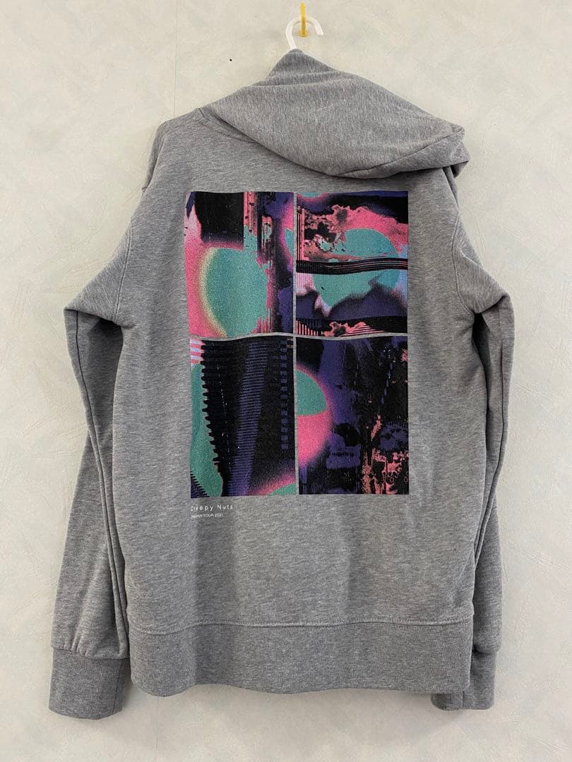 美品 Creepy Nuts ONE MAN TOUR 2021 パーカー - メルカリ