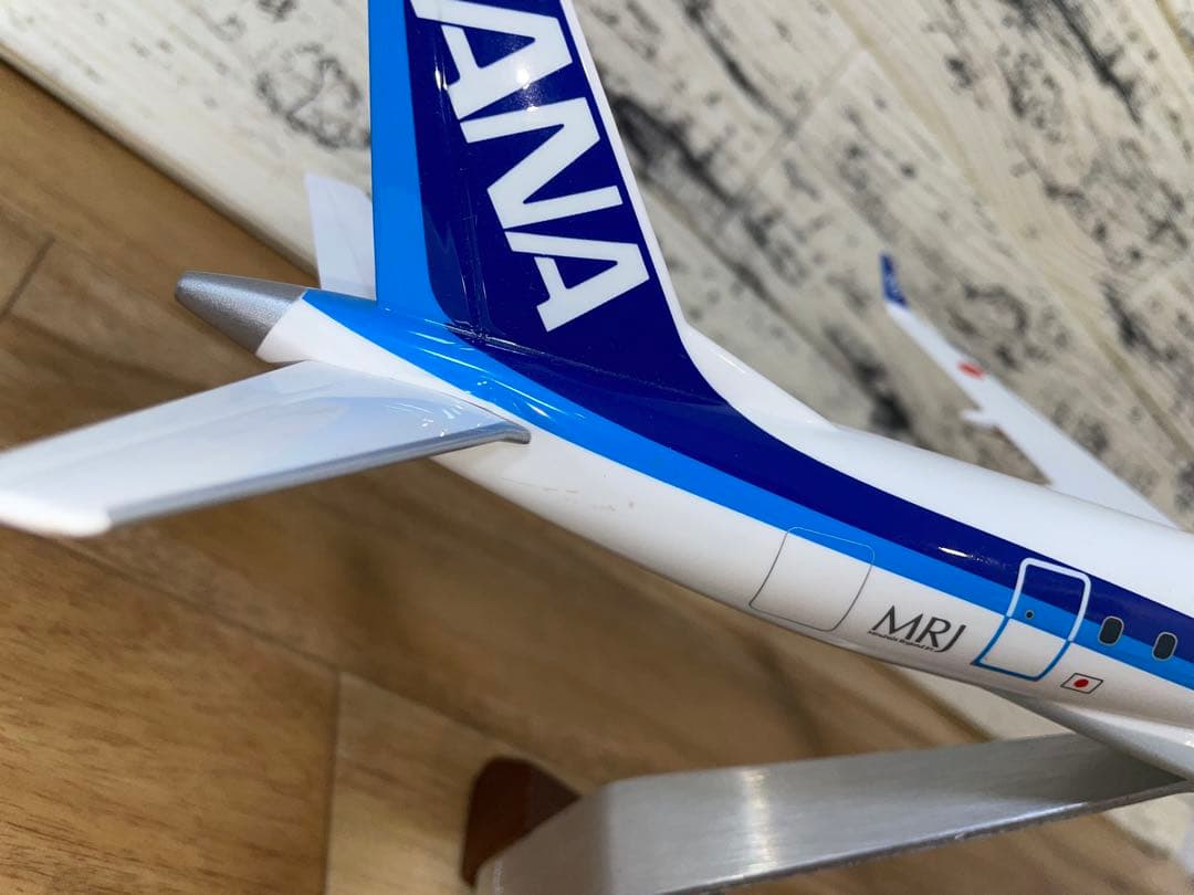 [箱なし]1/100 全日空商事 MRJ90 ソリッドモデル[PACMIN]