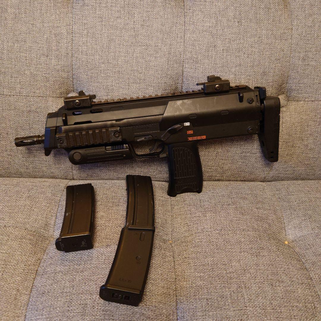 東京マルイ MP7 電動ガン おまけ付 Amazon | 電動コンパクトマシンガン MP7A1 フルセット （バッテリー