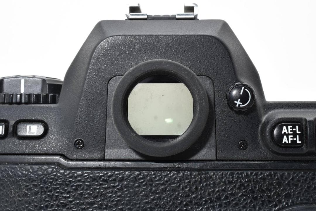 ニコン Nikon F100+28-105mm レンズキット ソフトケース付き - メルカリ