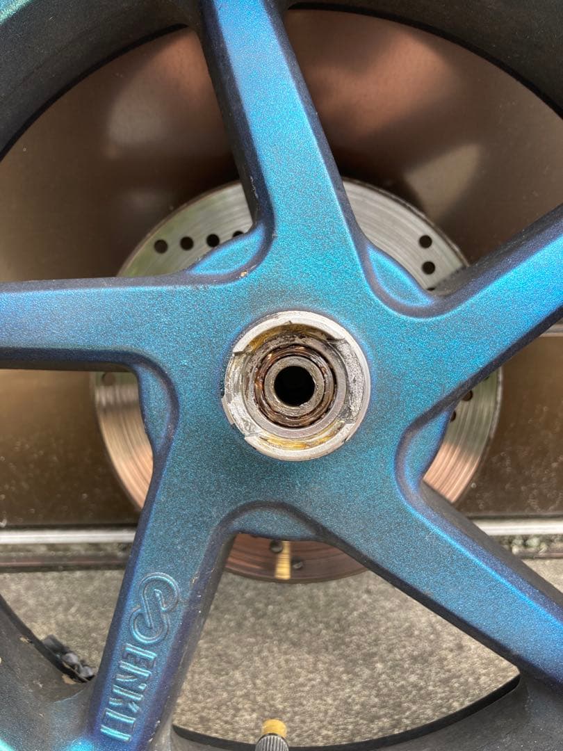 様 ストリートマジック 純正 フロントホイール CA1LB 120/70- (*)様