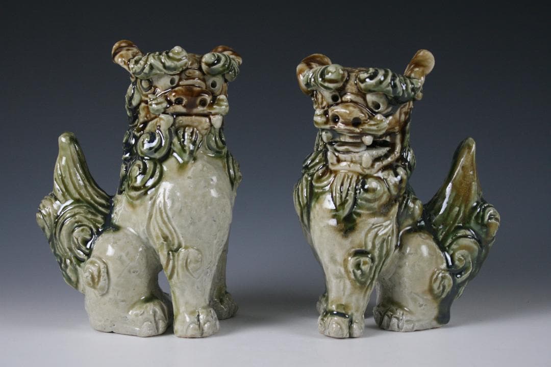 人間国宝金城次郎一門 金城敏徳 作 青磁色付立シーサー（中）1対