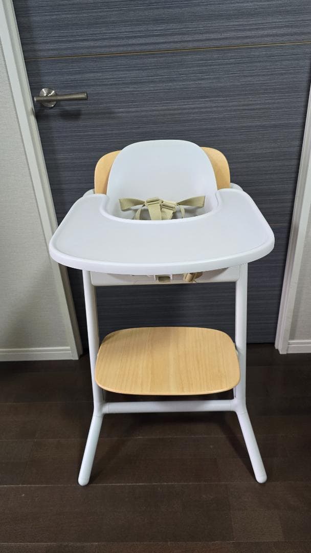 Cybex ハイチェア（サンドホワイト）ハーネス＆スナックトレー付き サイベックス レモ 3-IN-1 サンドホワイト2 cybex LEMO 3-IN-1