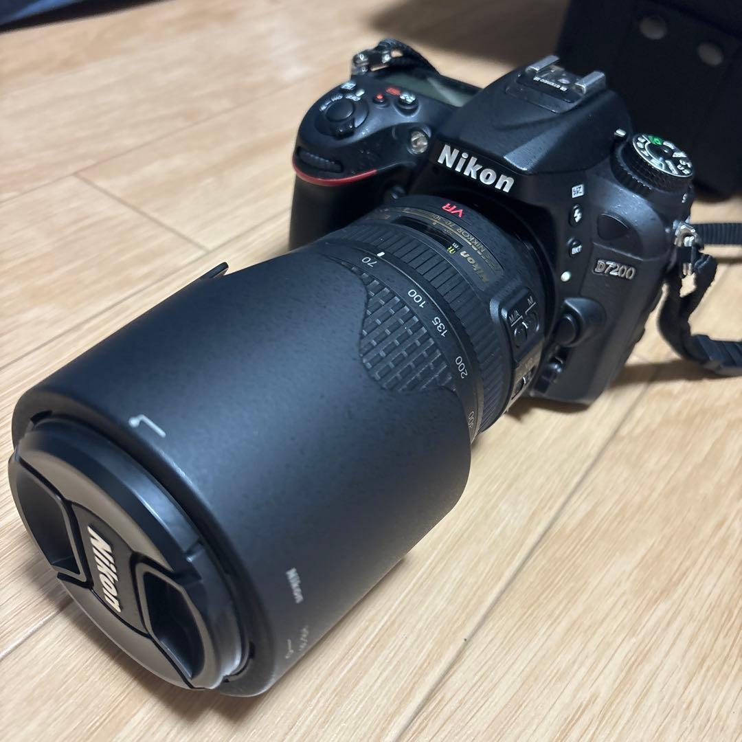 Nikon D7200 デジタル一眼レフカメラ 本体と付属品 Amazon | Nikon デジタル一眼レフカメラ D7200 | デジタル一眼レフ 通販