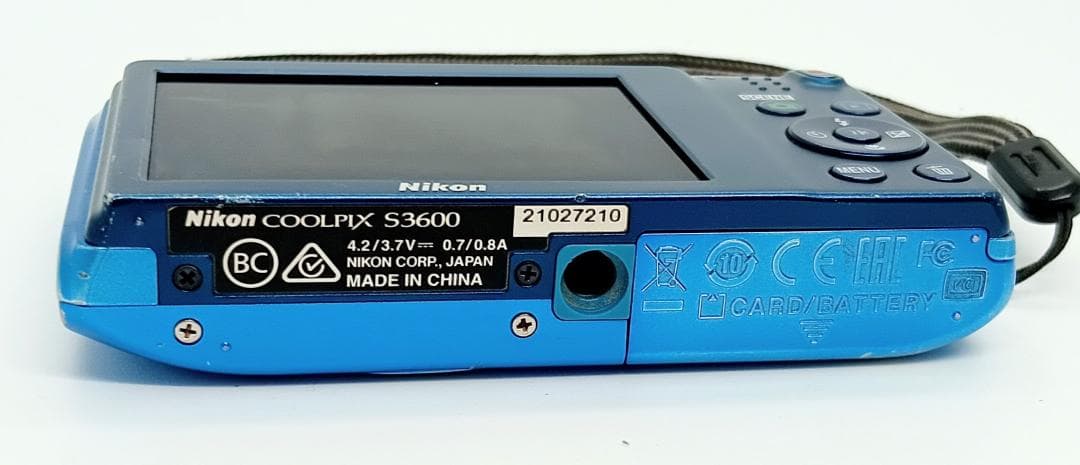 デジタルカメラ NikonCoolpix S3600 Blue 20.1MP 8x Zoom