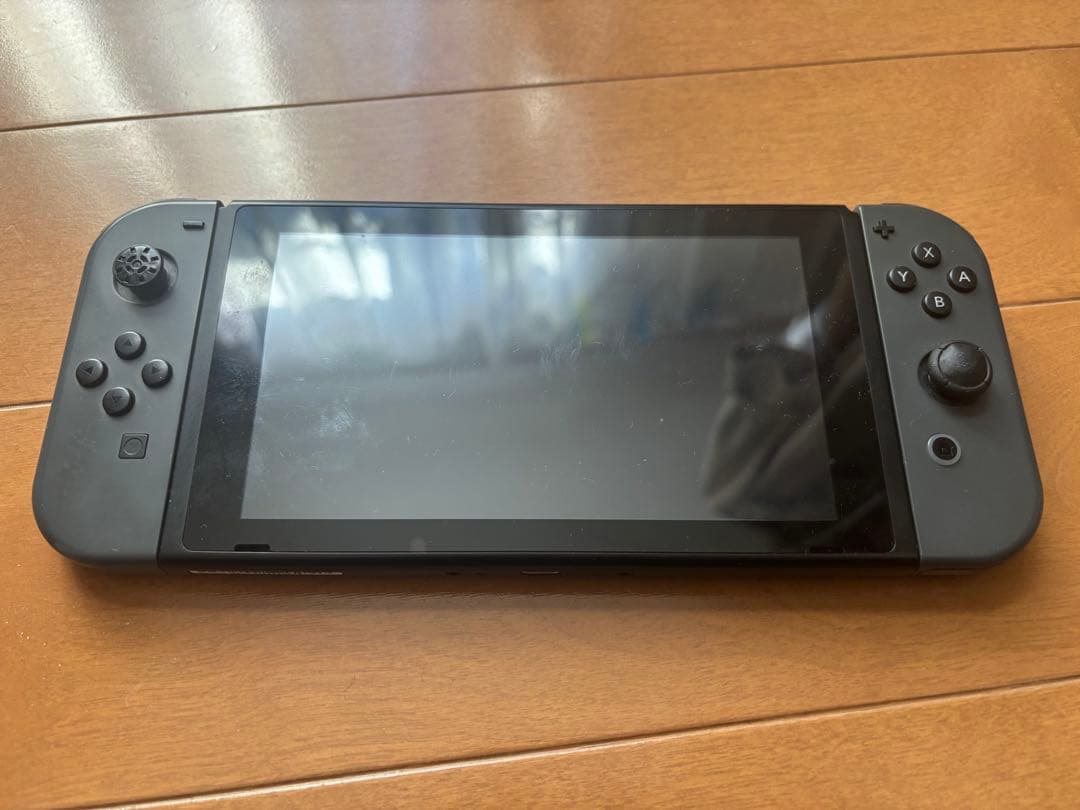 Switch 本体＋ジョイコン 任天堂（Nintendo） 新型 スイッチ Switch 本体 完品 ジョイコン Joy