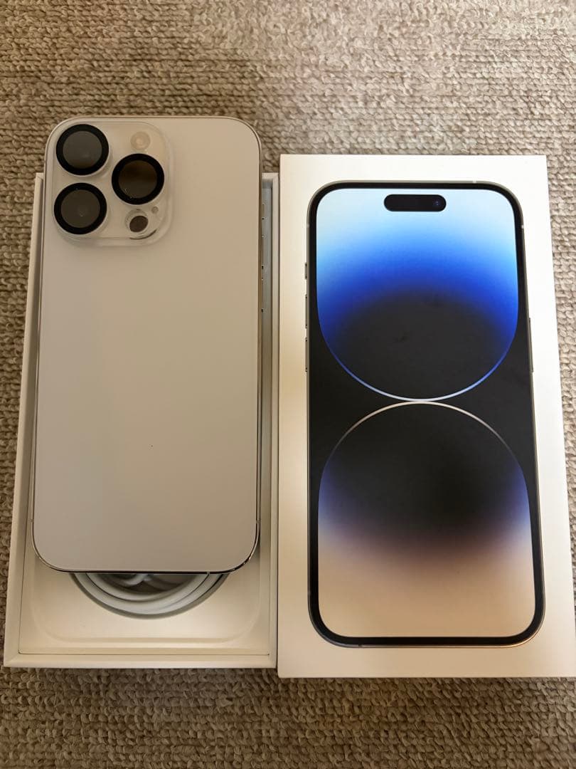 Apple iPhone 14 Pro ホワイト 本体　美品 Amazon.com: Apple iPhone 14 Pro, 256GB, Silver - Unlocked (Renewed