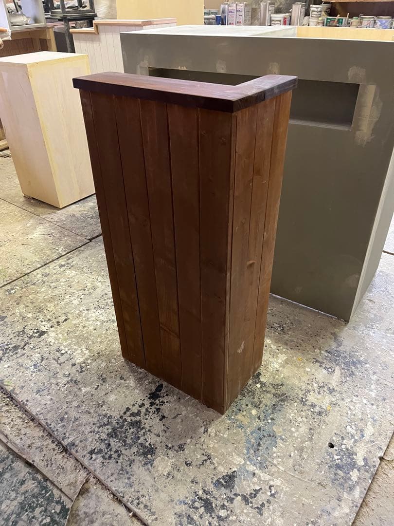 現品処分品　受付カウンター木製コーナーテーブル ダークブラウン 現品処分品 木製ダークブラウンカウンターテーブル 現品処分品 木製