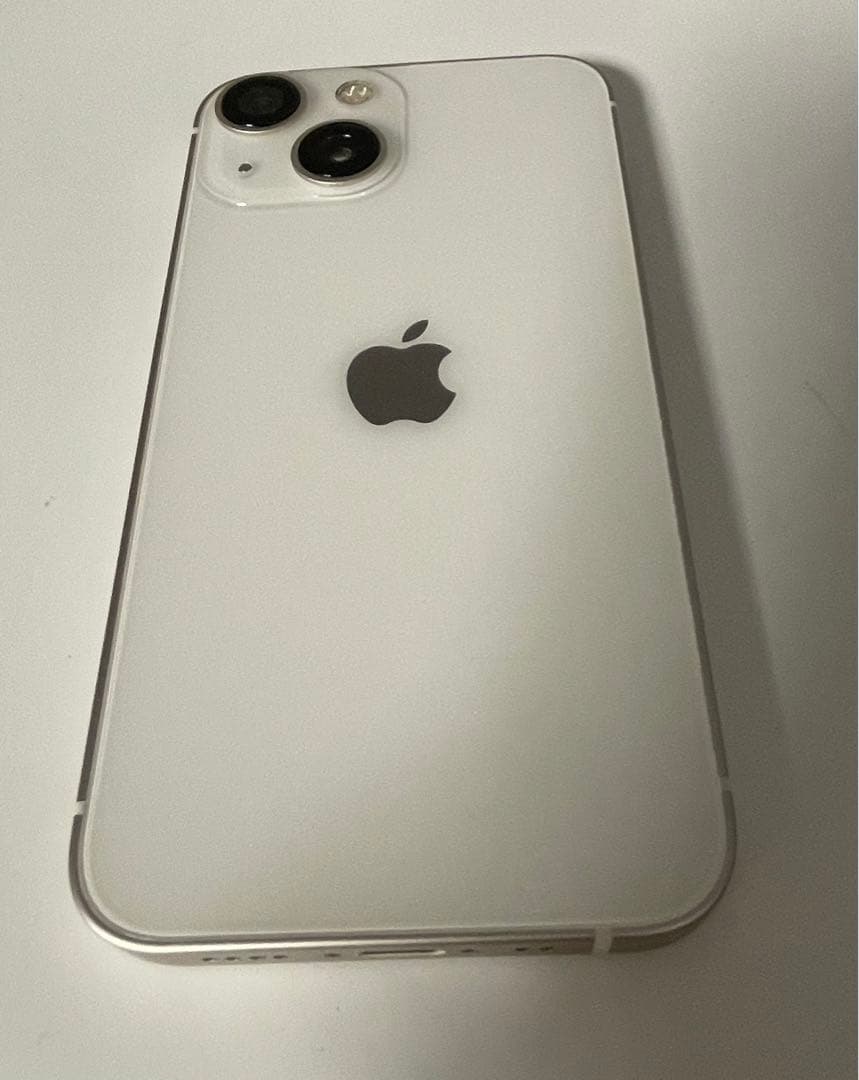 ⭐️使用短⭐️iPhone 13 mini 256GBスターライト最大BT96% Amazon | 【整備済み品】 Apple iPhone 13 mini 256GB スターライト