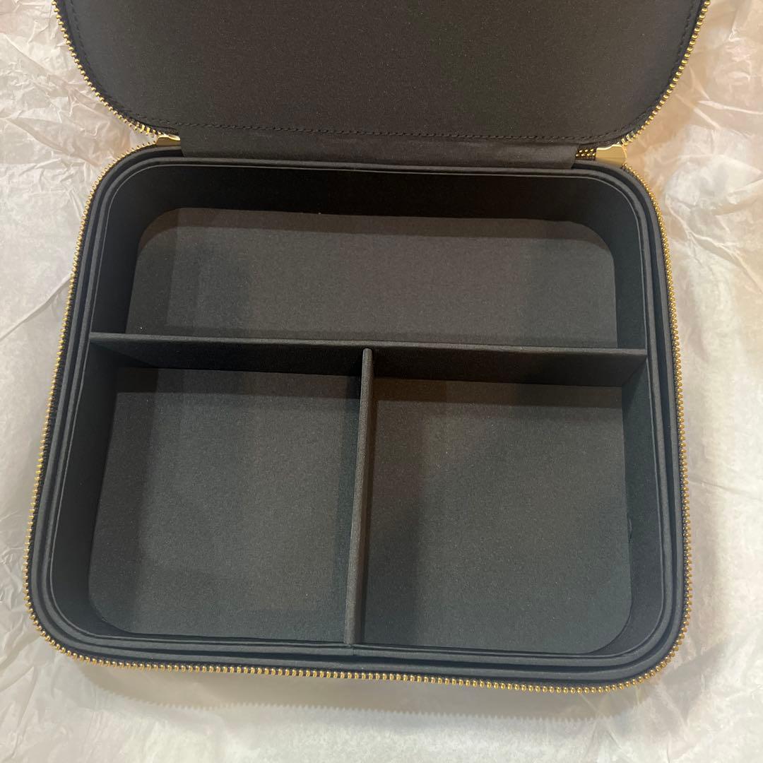 chanel】ラコレクションギフト ビューティーBOX - メルカリ